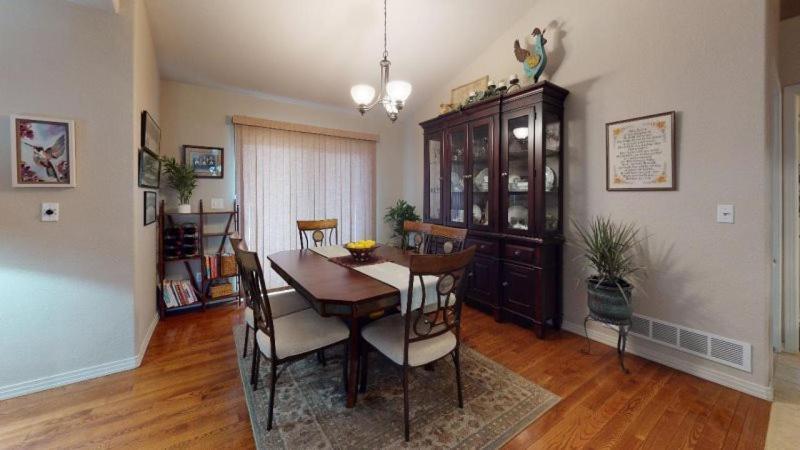120 Winding Meadow By Vacation Rentals For You Monument Exterior photo