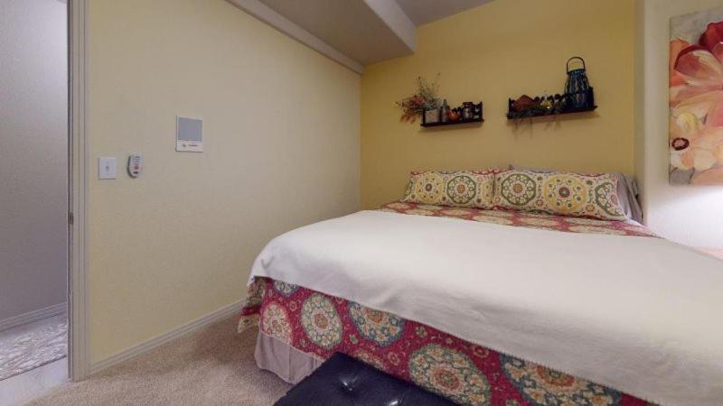 120 Winding Meadow By Vacation Rentals For You Monument Exterior photo